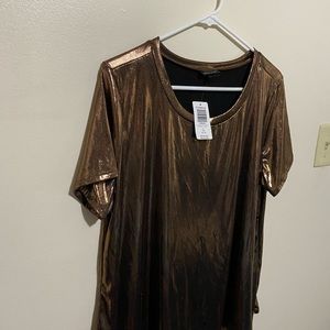 Bronze liquid shine tee